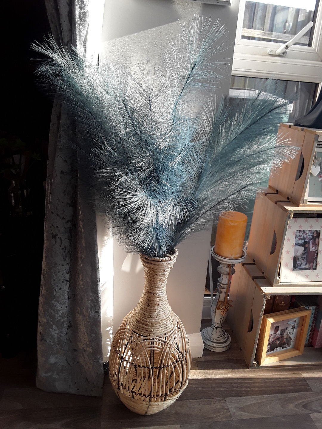 Customer photo review of Tall Faux Pampas Grass - Livid (Blue-Grey)