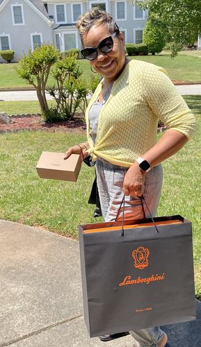 Customer photo review of Lamborghini Oro Vino Spumante with Gift Set