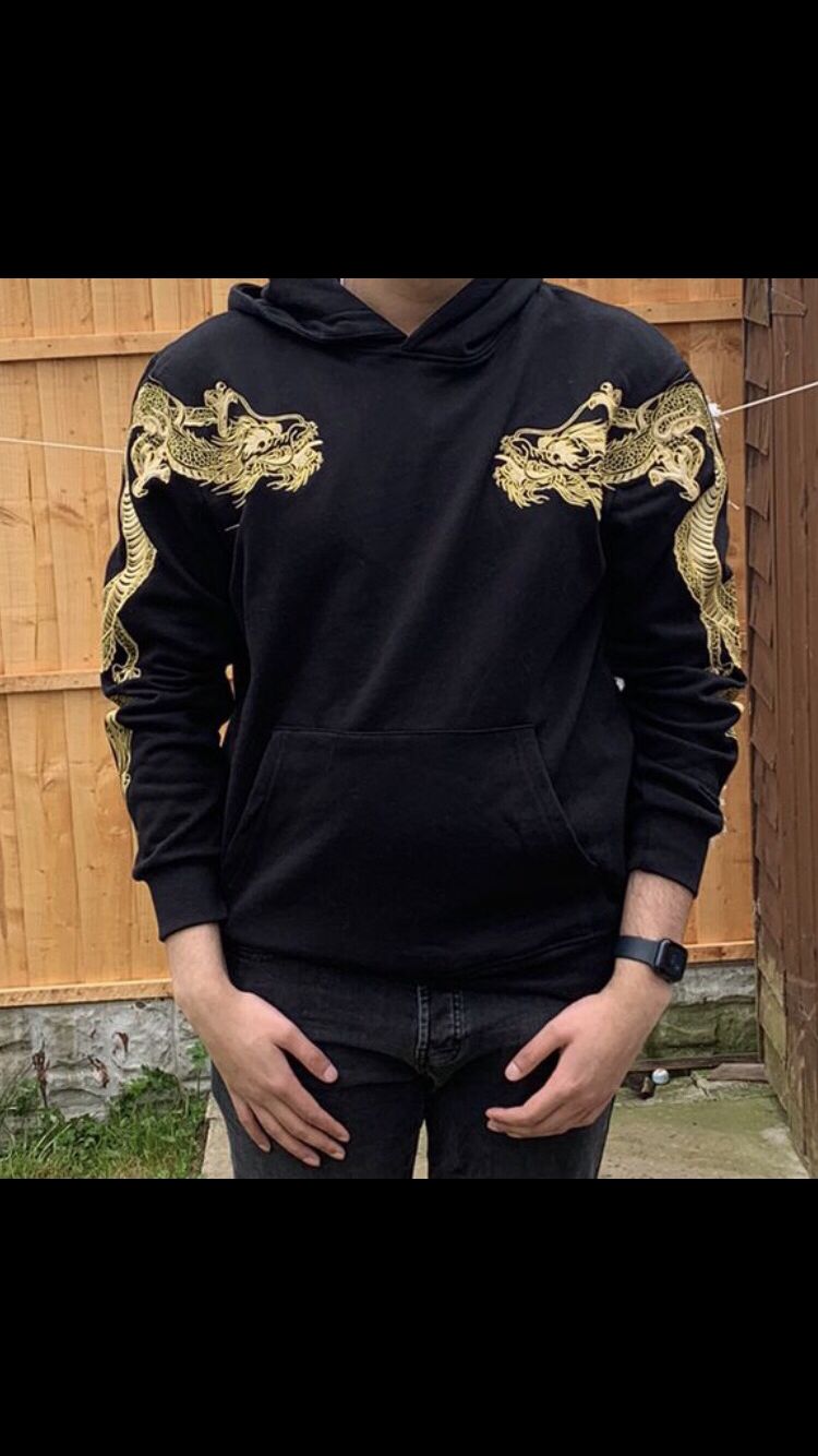 Customer photo review of Double Flying Dragons Embroidery Hoodie