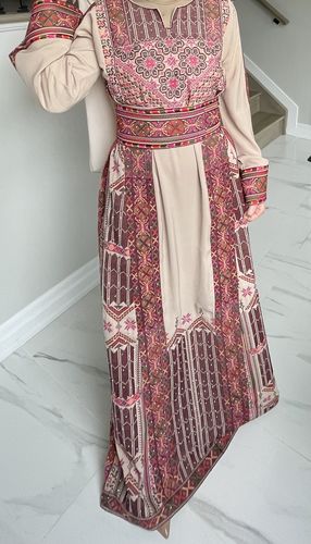 Customer photo review of Beige/Burgundy Modern Full Embroidered Thobe