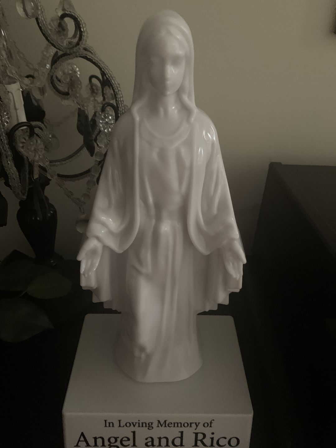 Customer photo review of Eternal Light Blessed Mary