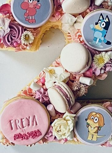 Customer photo review of BAKER'S Bloomish Box