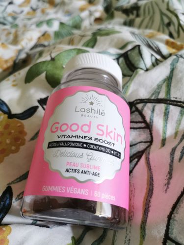 Customer photo review of Good Skin Vitamins - 3 mois