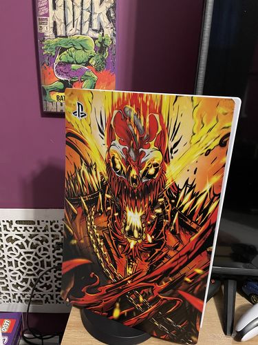 Customer photo review of Fusion: Ghost Rider x Carnage - PS5 Console Skin