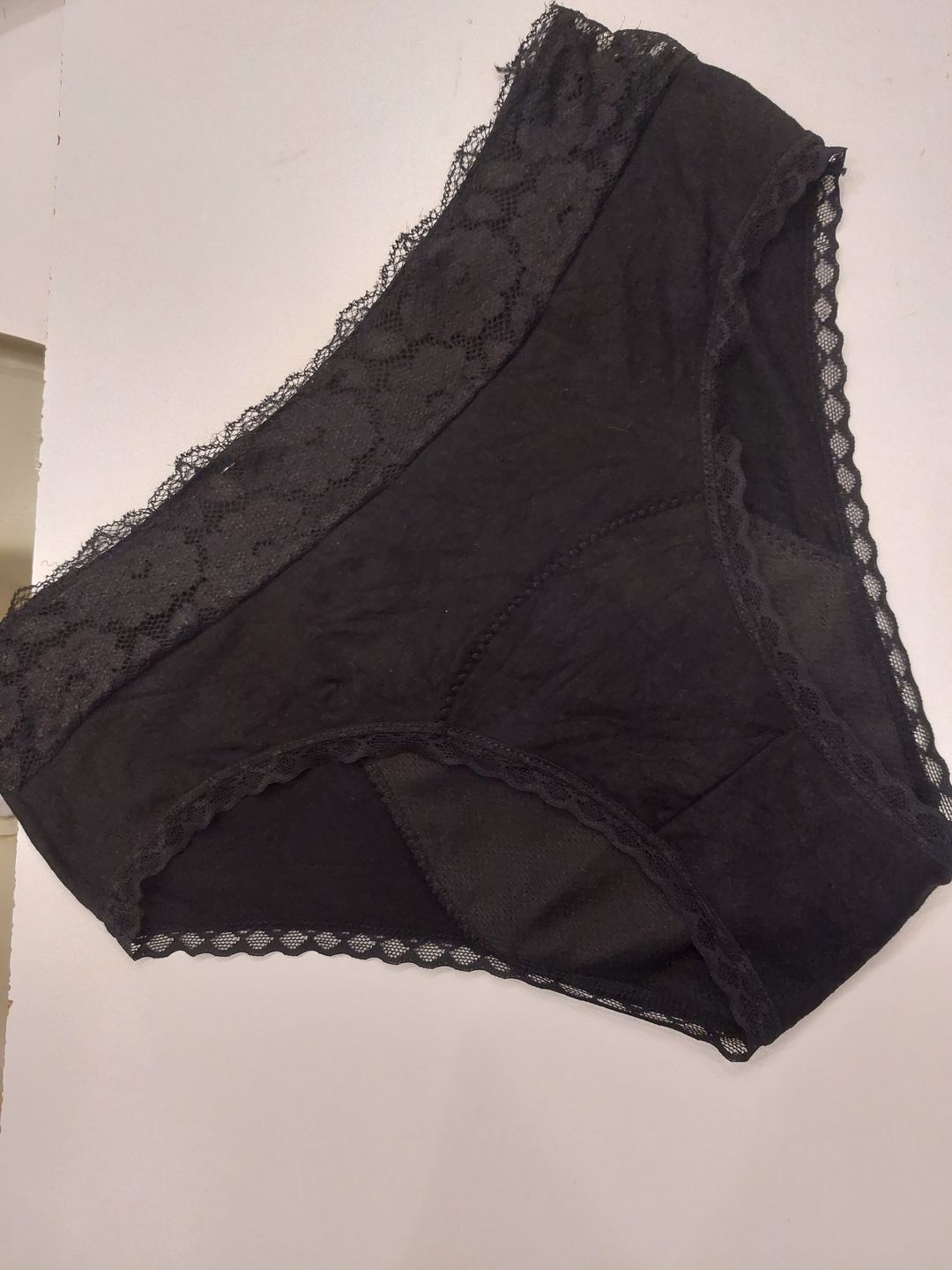 Customer photo review of Culotte Menstruelle Chloé (taille haute)