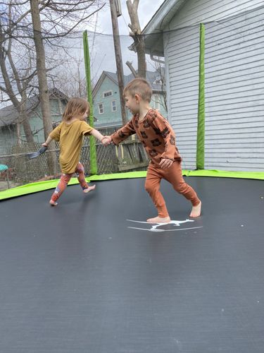 Customer photo review of Kangaroo Hoppers 12FT Round Kids Trampoline