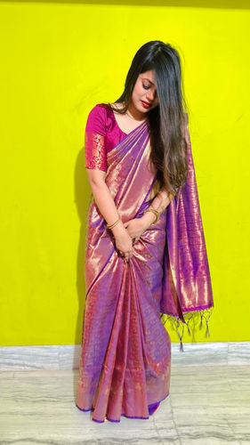Customer photo review of Zarkashi: Kanjivaram Saree in the Shades of Golden Wine