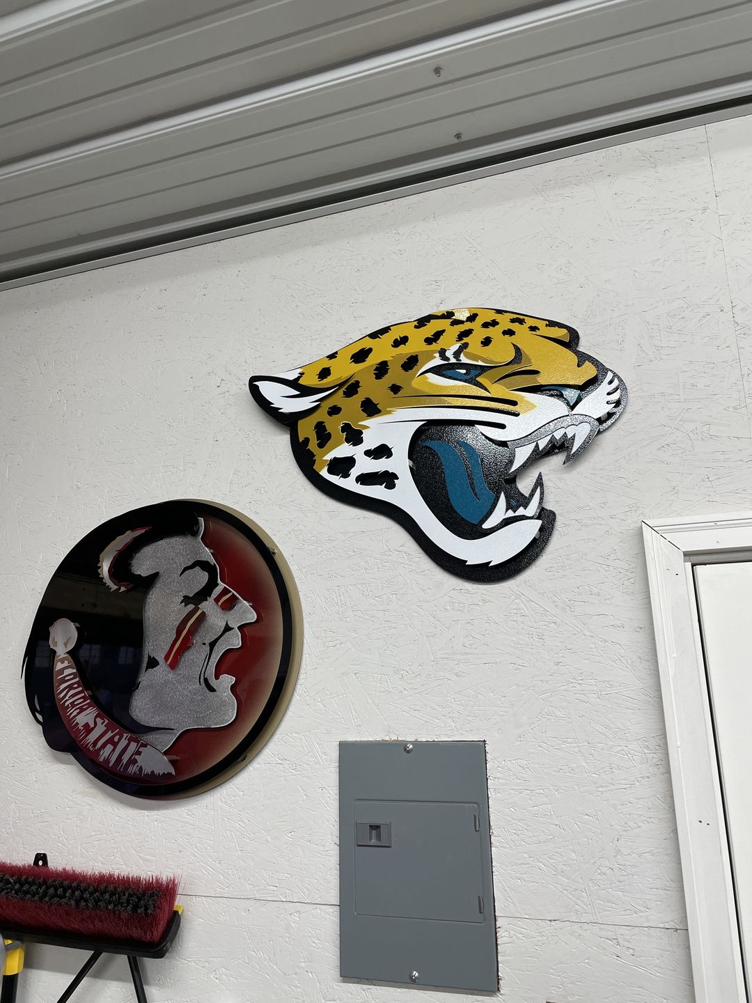 Customer photo review of Jacksonville Jaguars 3D Vintage Metal Wall Art