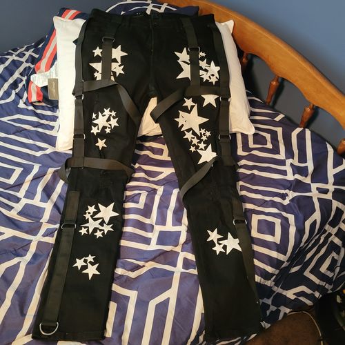Customer photo review of Broken Star Print Strap Denim (Black - White)