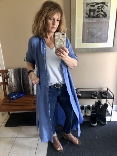Customer photo review of Meo Linen Button Down Cardigan (Denim)