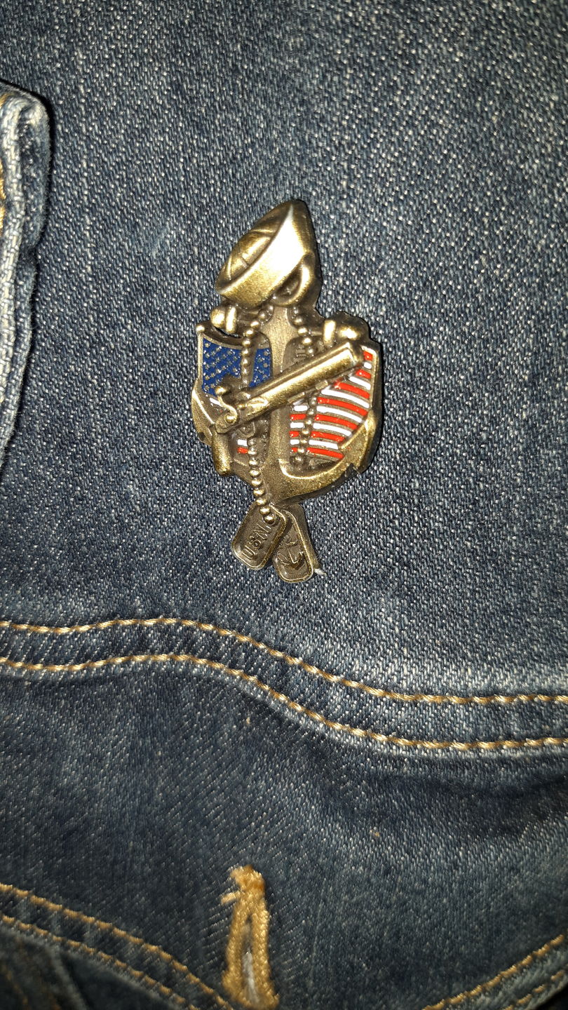 Customer photo review of US Navy Veteran Pin