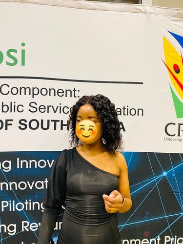 Customer photo review of Brazilian Headband Straight 12"& 4x4 Water Wave 12" Combo