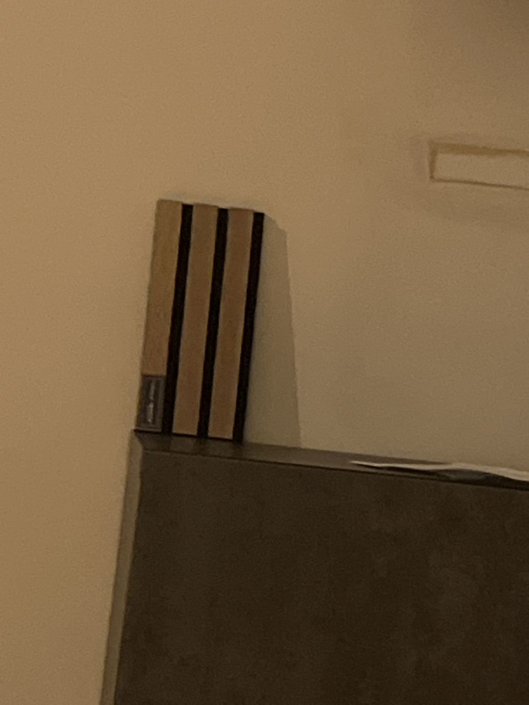 Customer photo review of SlatWall Natural Oak Sample