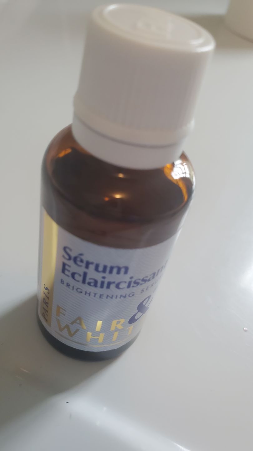Customer photo review of Fair and White Original Brightening Serum 30 ml / 1 fl oz