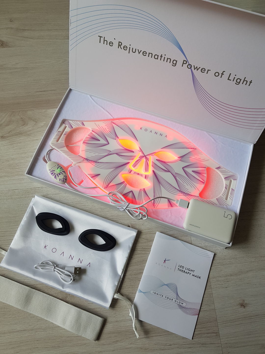 Customer photo review of LED Light Therapy Mask