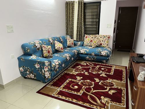 Customer photo review of Elastic Couch Cover
