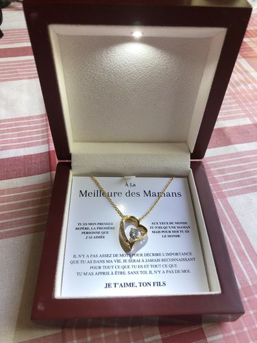 Customer photo review of Collier Amour Éternel - À la meilleure des mamans - Je t'aime, Ton fils