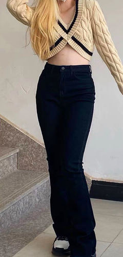 Customer photo review of Coffee Cream Cropped Sweater