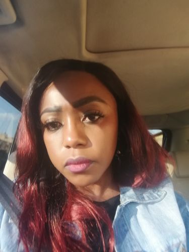 Customer photo review of Brazilian 4x4 Lace Wig  Straight - 1B Wine - 18"