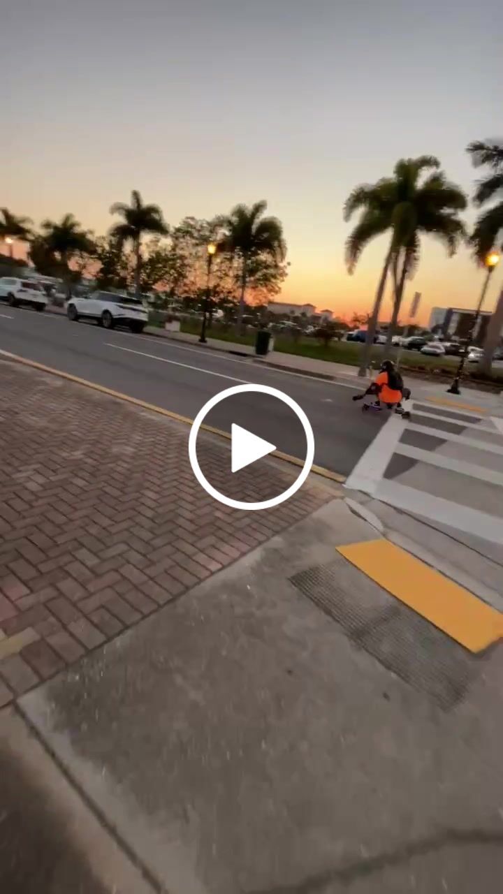 Customer video review of Venom Bushings Barrel & Cone Shape for Backfire Longboards