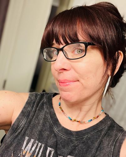 Customer photo review of Master Healer 4mm Healing Necklace