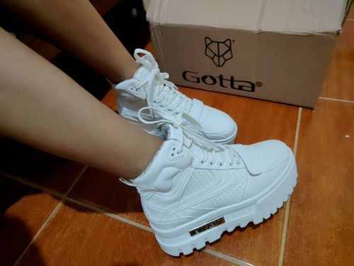 Customer photo review of ZAPATILLA PLATAFORMA BLANCA 23241
