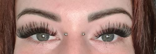 Customer photo review of DIY Wimpernband Volume 1