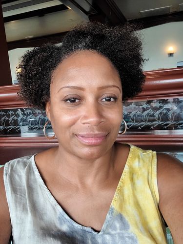 Customer photo review of Rosemary & Peppermint Herbal Deep Conditioner