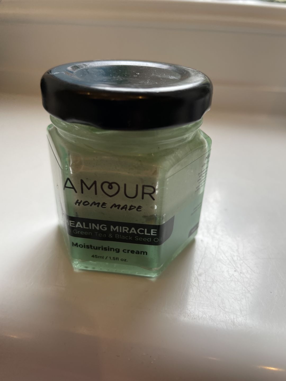 Customer photo review of Healing Miracle Cream