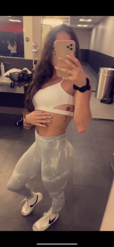 Customer photo review of Light Grey Lightning Marble Scrunch Butt Leggings