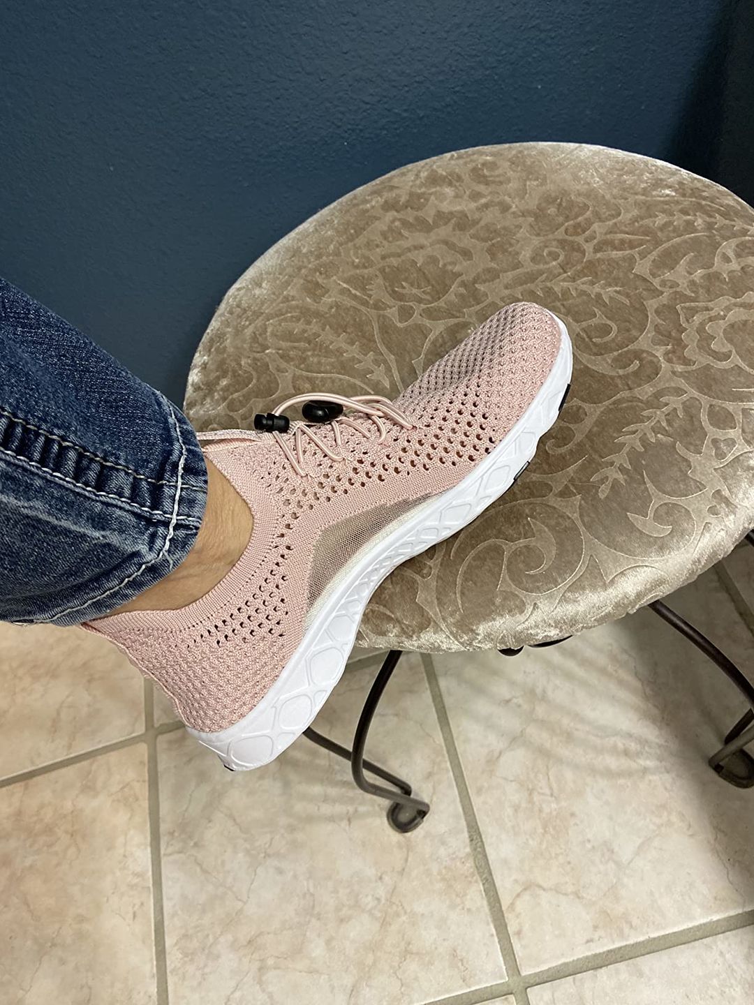 Customer photo review of Aleader Women's Xdrain Vibe Knit Water Shoes