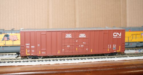 Customer photo review of WalthersMainline 910-3010 60' High Cube Plate F Boxcar - Ready to Run -- Canadian National #793993, HO