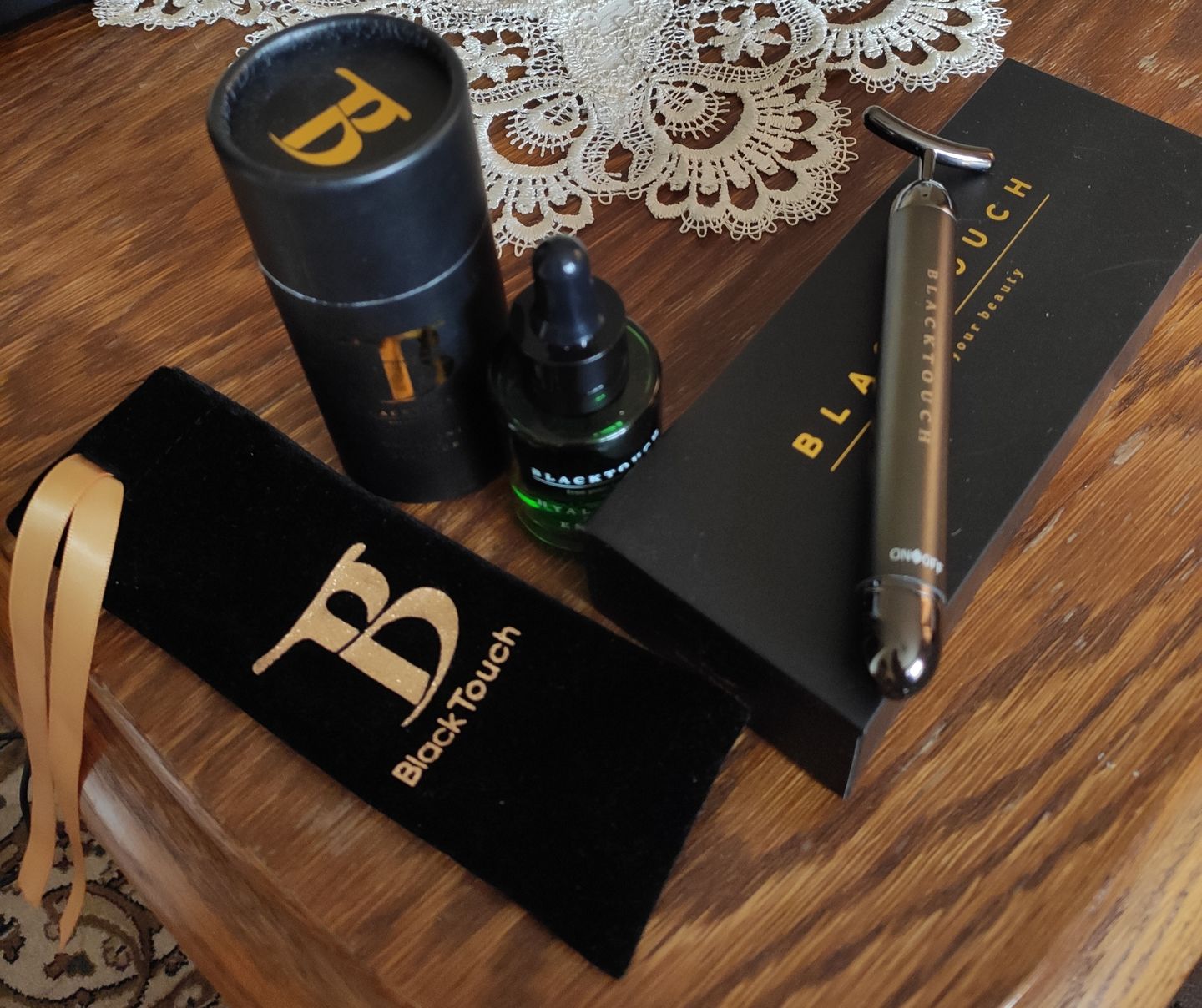 Customer photo review of Комплект Імпульсний Вібромасажер і Гіалуронова сироватка