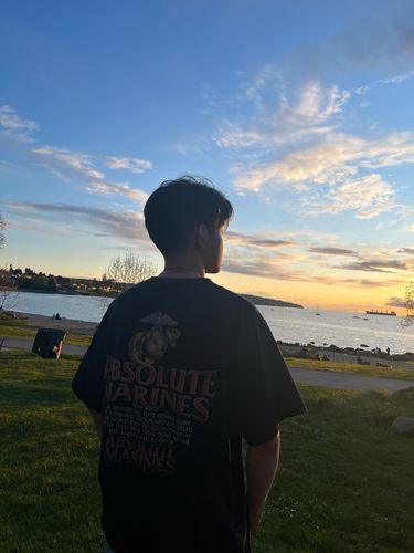 Customer photo review of USA Absolute Marines T Shirt Size Large