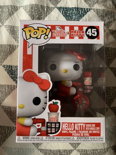 Customer photo review of 45 FUNKO POP Sanrio : Hello Kitty on bike - Hello Kitty