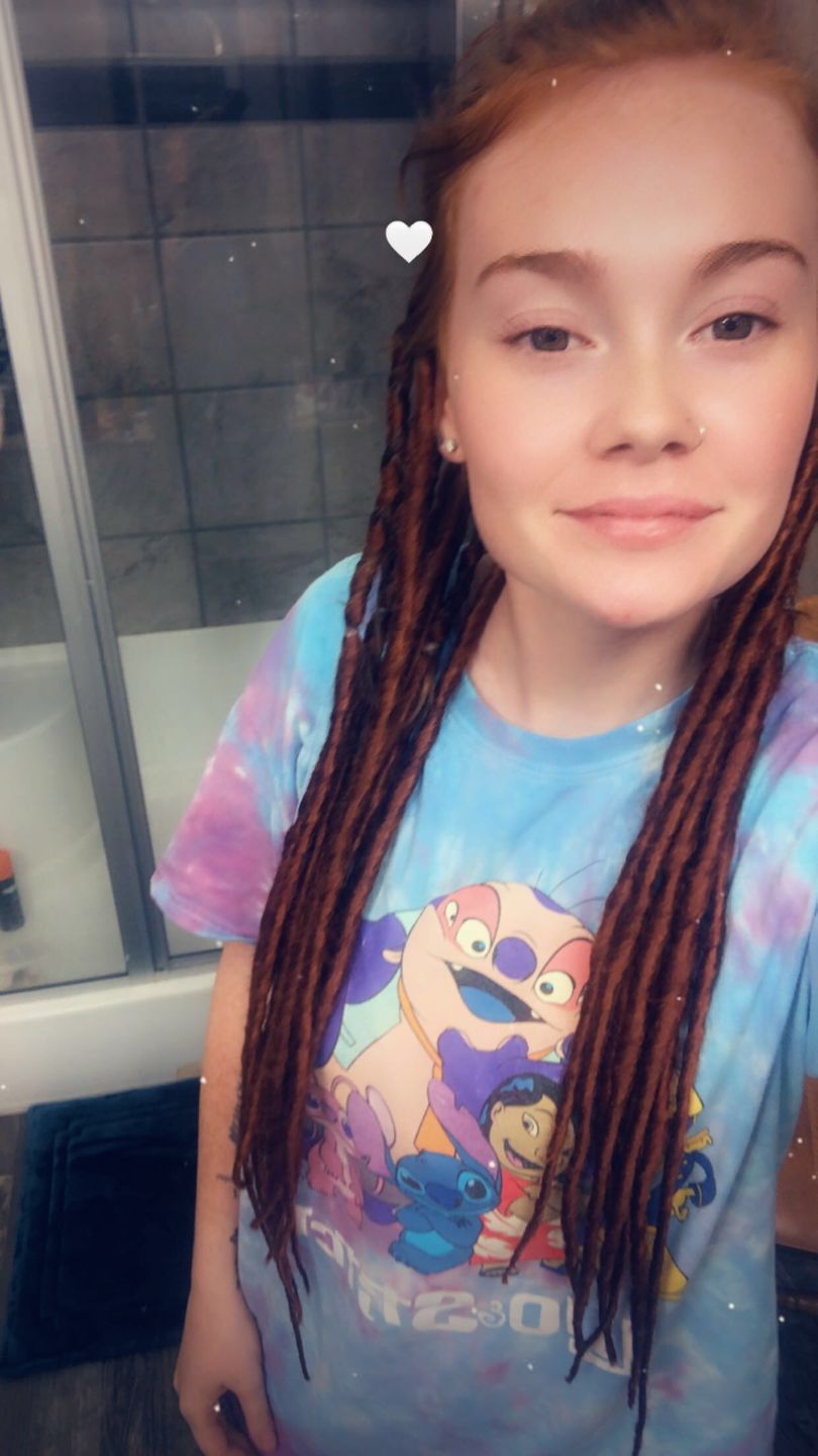 Customer photo review of (PRE ORDER) Dark Red  - (1 pack of 5 Dreads)