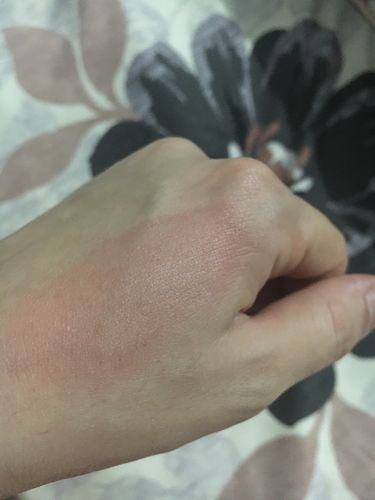 Customer photo review of O.TWO.O 2 ROGUE WATERPROOF LIP AND CHEEK TINT