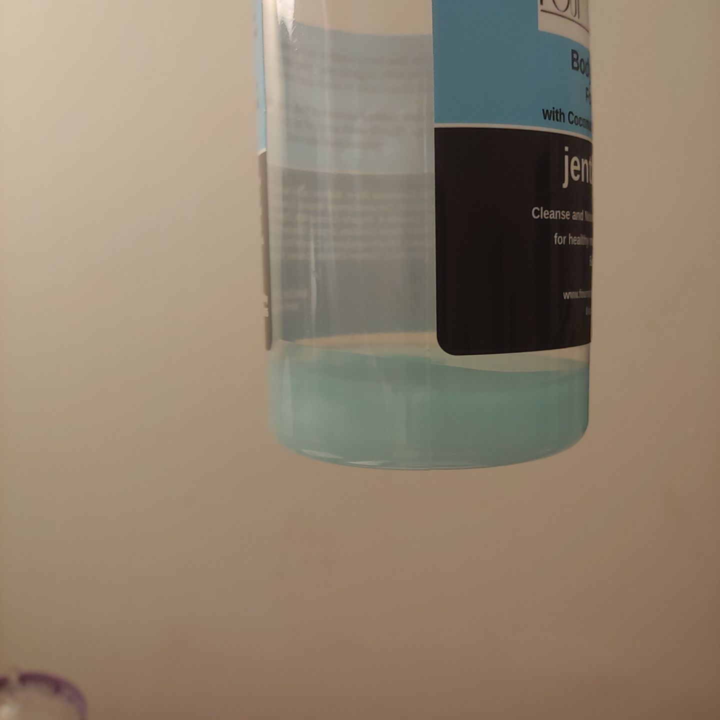 Customer photo review of Men's Body Wash