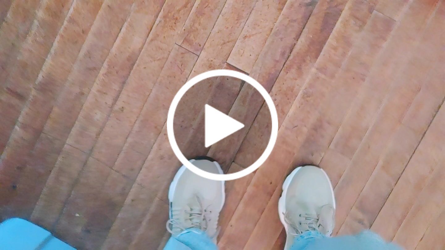 Customer video review of Conquer Beige