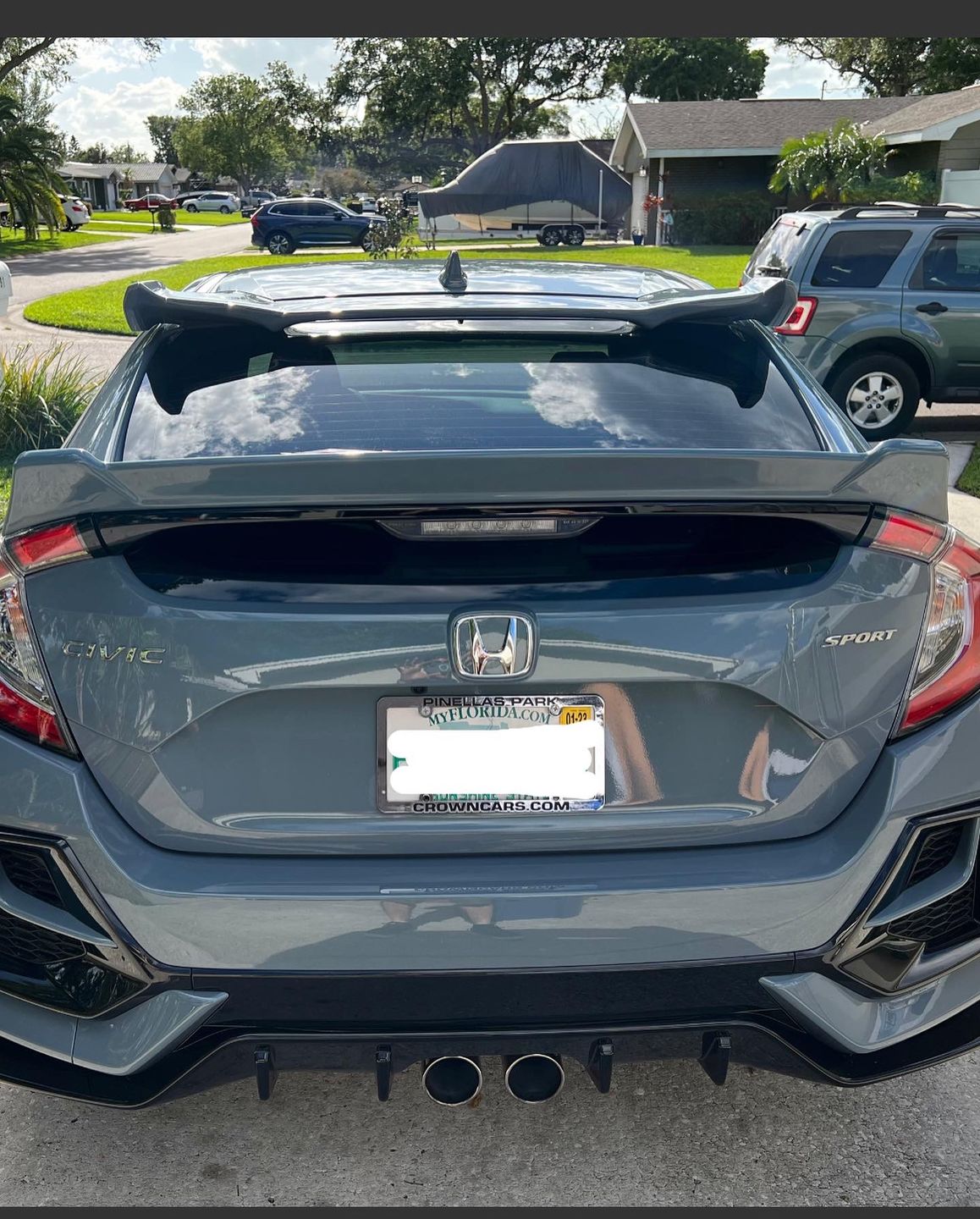 Customer photo review of Rear Spoiler Wing - Glossy Black for 2017-2020 Honda Civic Hatchback