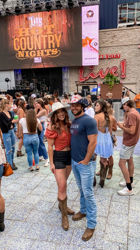 Customer photo review of Kacey Wide Brim Hat