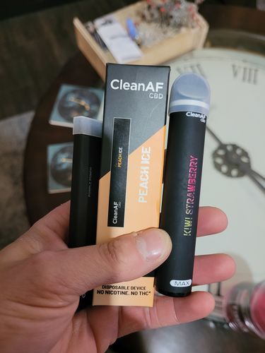 Customer photo review of 500mg CBD Disposable Vape Pen | CleanAF MAX