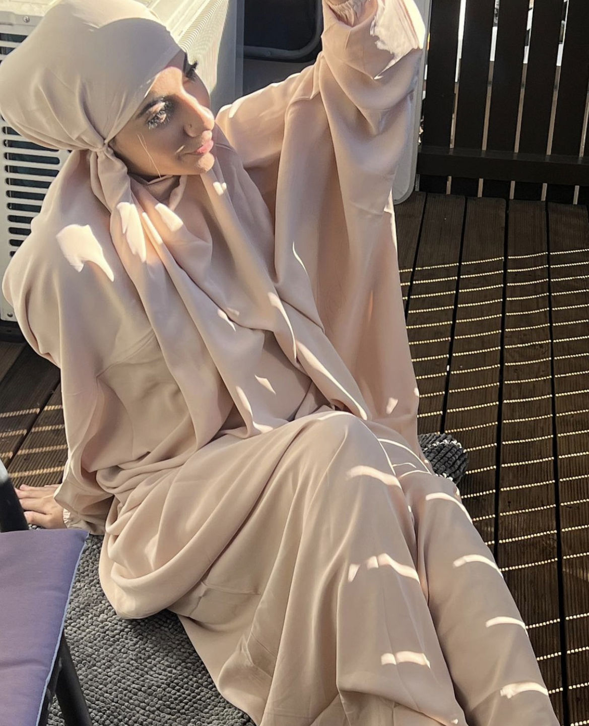 Customer photo review of Maryam Beige Jilbab