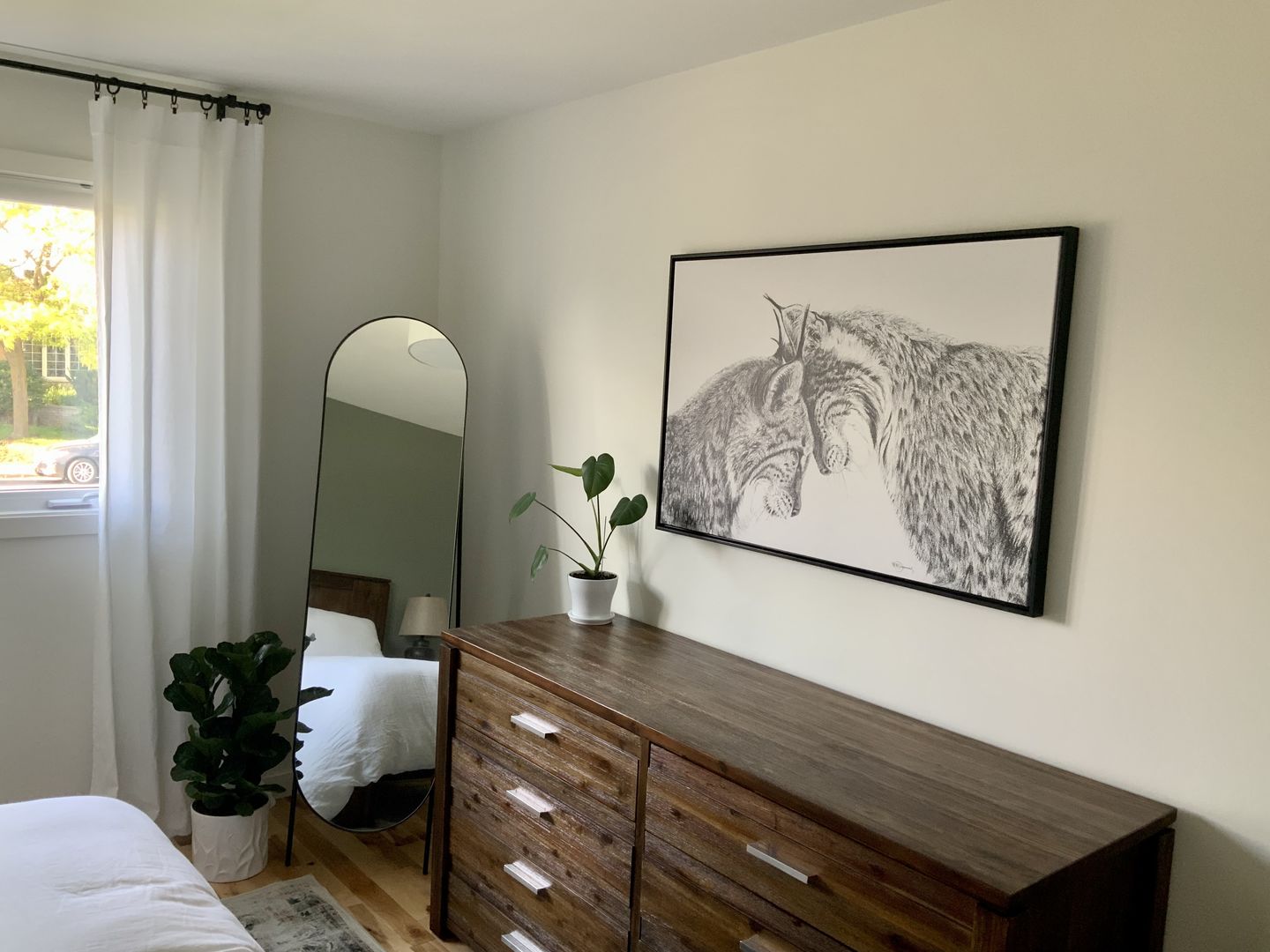 Customer photo review of Lynx in love illustration - "Social Animal" Collection
