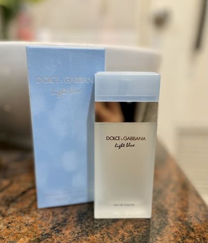 Customer photo review of Dolce & Gabbana Light Blue Women 100ml