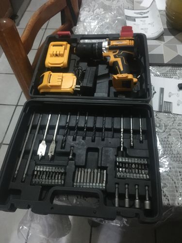 Customer photo review of Rotomartillo Taladro Inalambrico Atornillador 20v 300w 69pz
