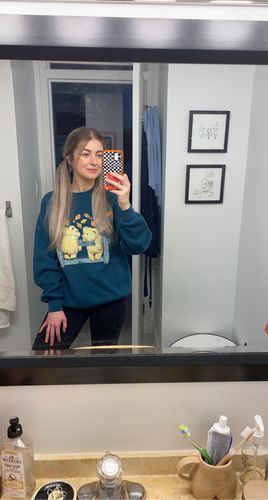Customer photo review of Vintage Two Bears Sweatshirt Size Large Fits Size Medium