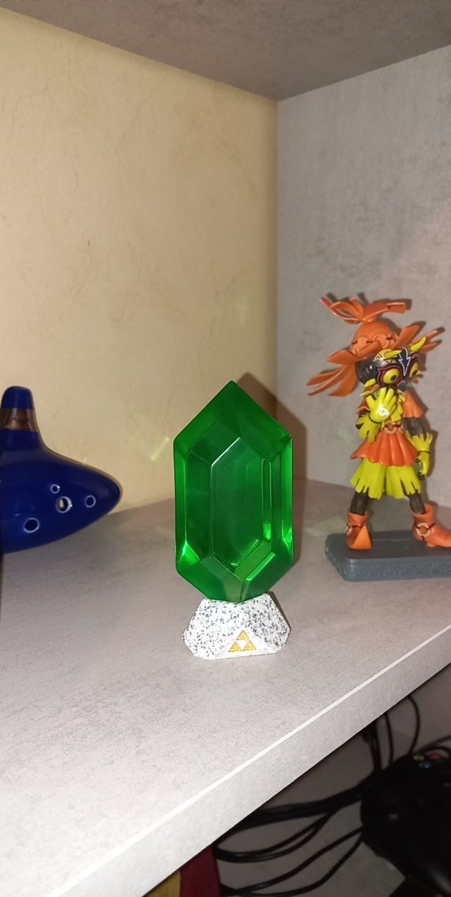 Customer photo review of Rubis vert, bleu, rouge & violet - Zelda : Ocarina of Time
