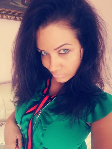 Customer photo review of Karin's Zipper Bodysuit