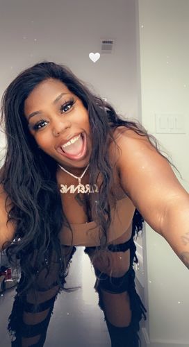 Customer photo review of CUSTOM NAME BADDIE NECKLACE